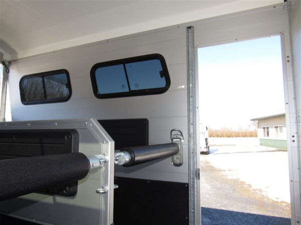2024 Bockmann Portax L SR - Walk-in Tack Room & No Truck 6 BOCKMANN PORTAX L SR - HORSE TRAILER (Pre-owend)